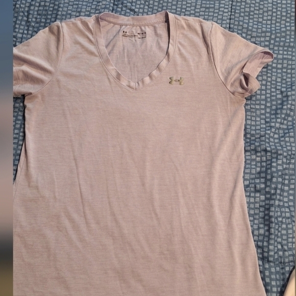 Under Armour V-Neck T-Shirts Set - Picture 3 of 4